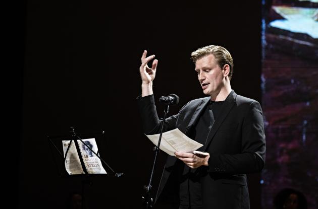 Actor Andreas Jebro at a previous letter performance