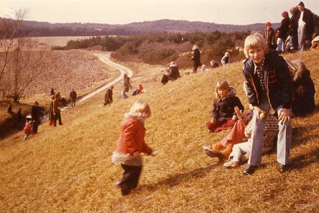 Egg rolling on Anholt